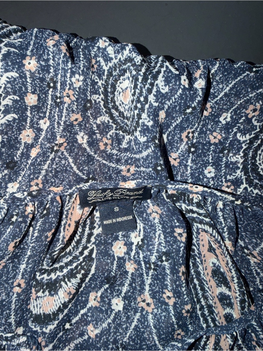 Lucky Brand Paisley V-Neck Blouse in Navy and Blush - Picture 3 of 12